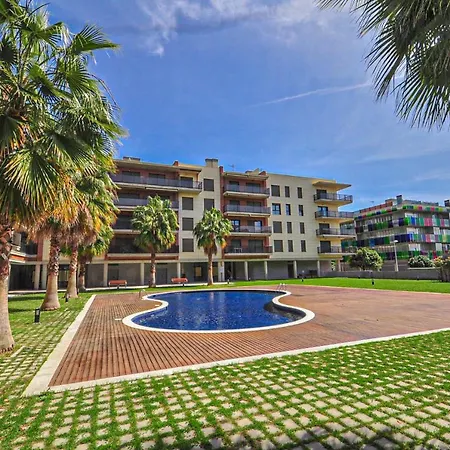 Esquirol - Only Families Apartment *