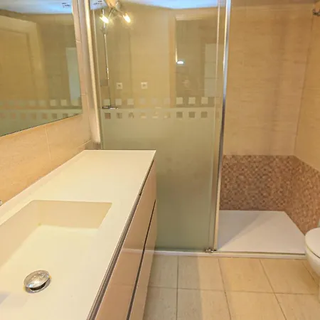Esquirol - Only Families Apartment