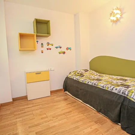 Apartment Esquirol - Only Families *
